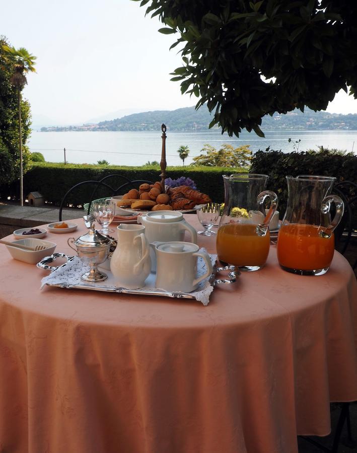 Bed and Breakfast Casa Mondadori Meina Exteriér fotografie